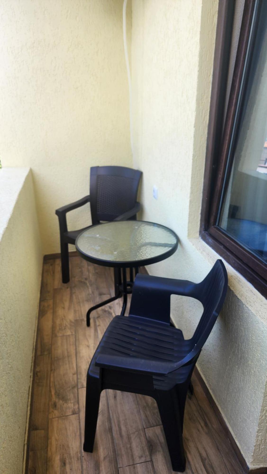 Panorama Family Hotel Telavi Buitenkant foto