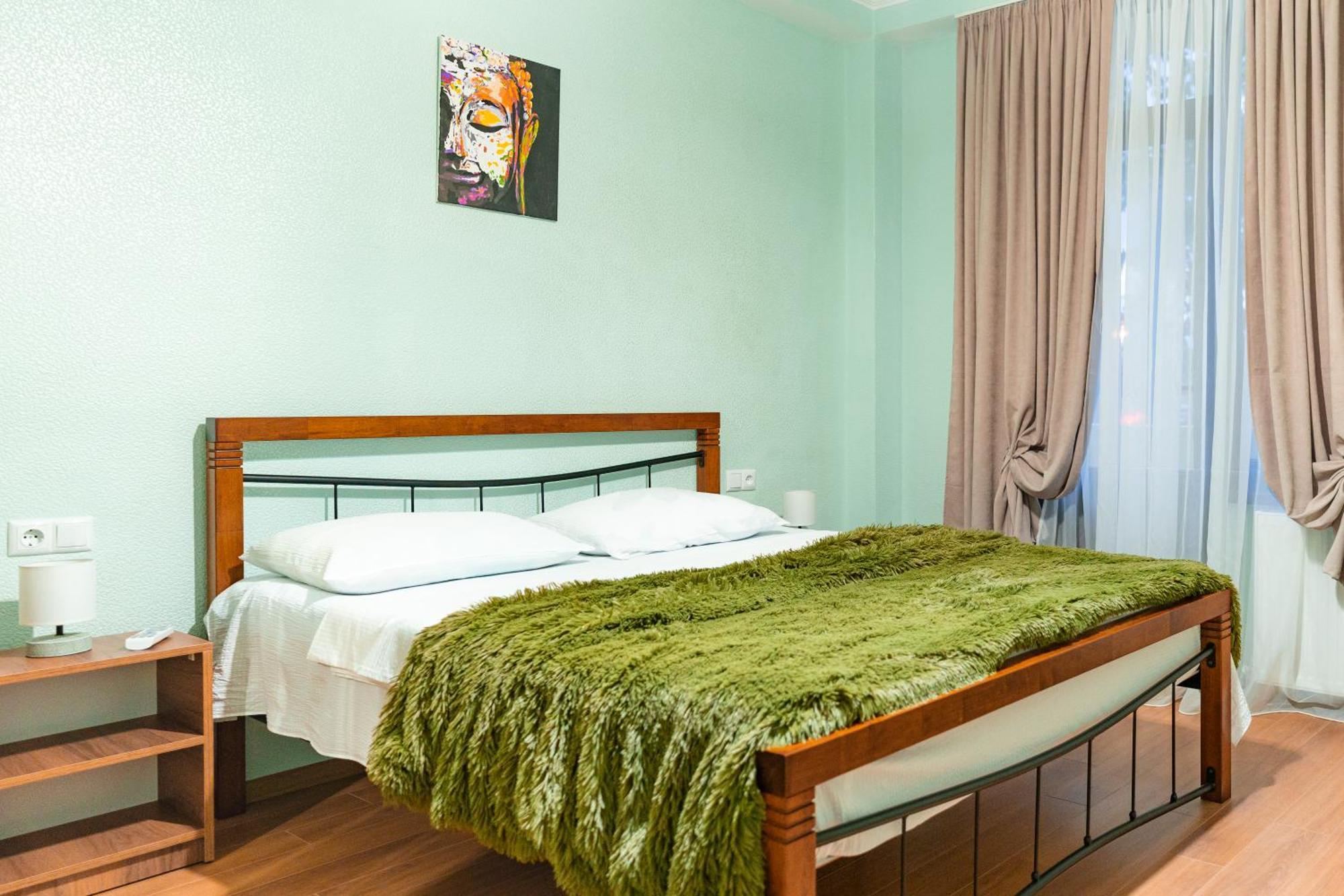 Panorama Family Hotel Telavi Buitenkant foto